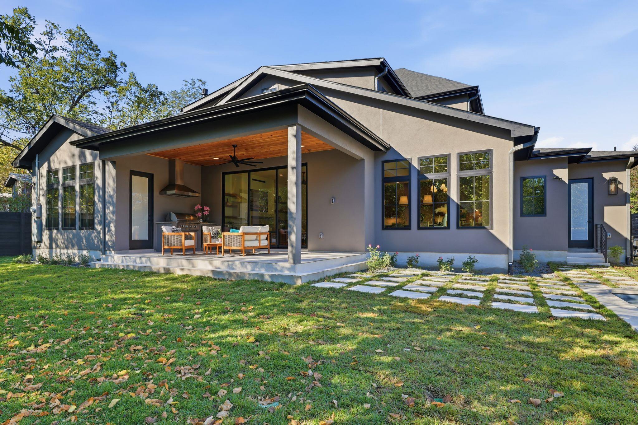 2803 Oak Park Drive Austin TX 78704