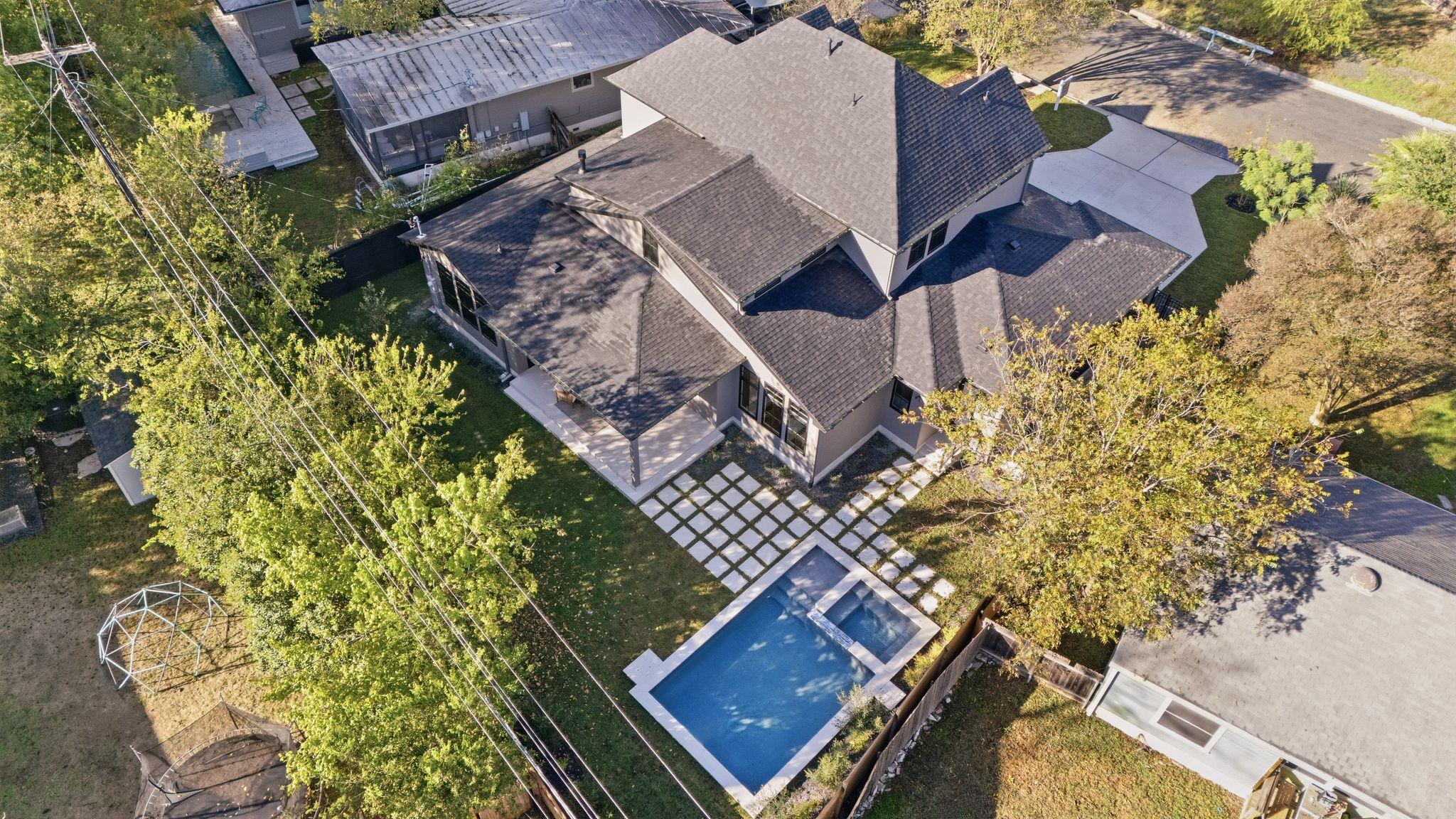 2803 Oak Park Drive Austin TX 78704