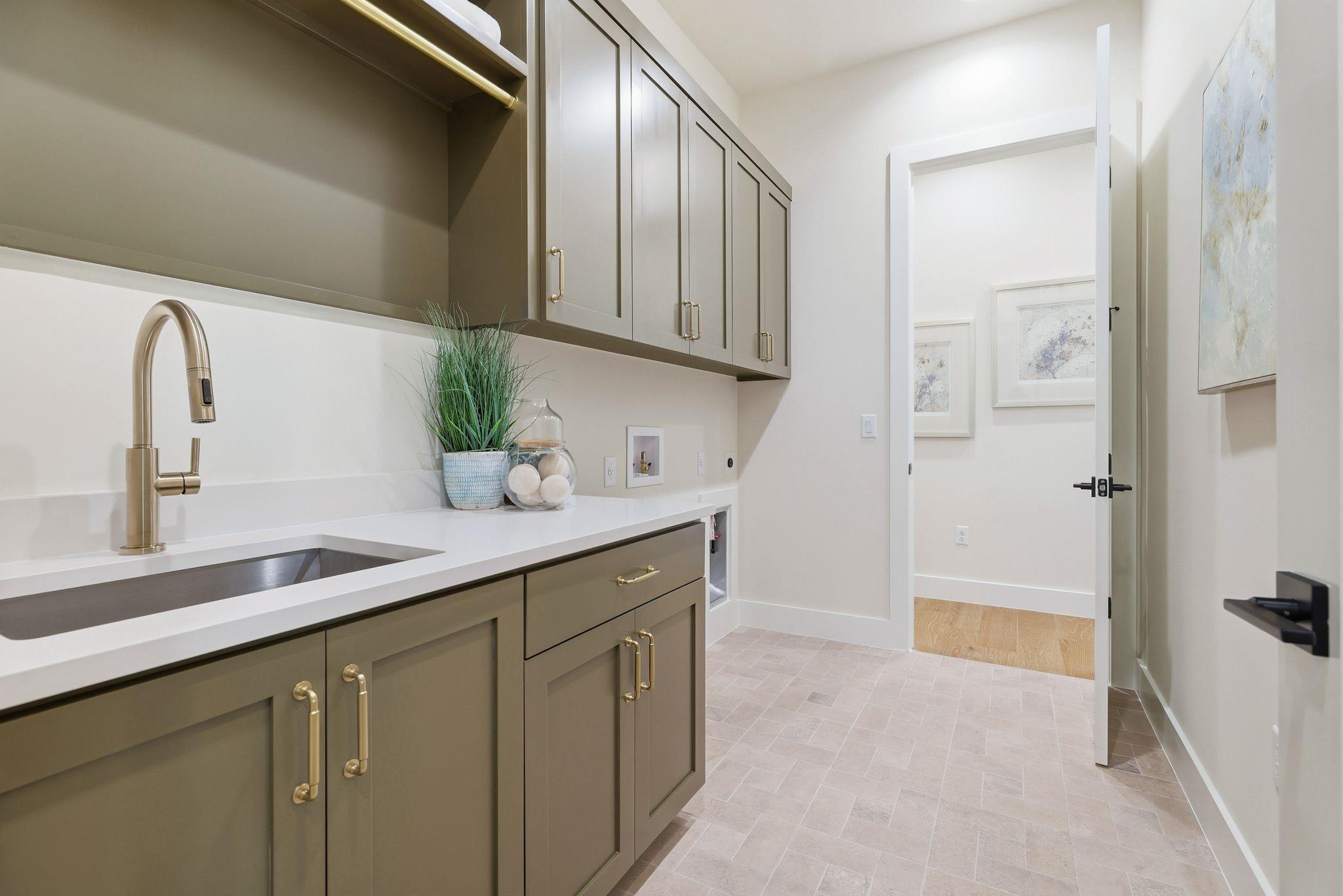 2803 Oak Park Drive Austin TX 78704