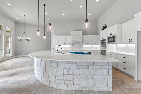 8295 Lime Creek Road Volente TX 78641