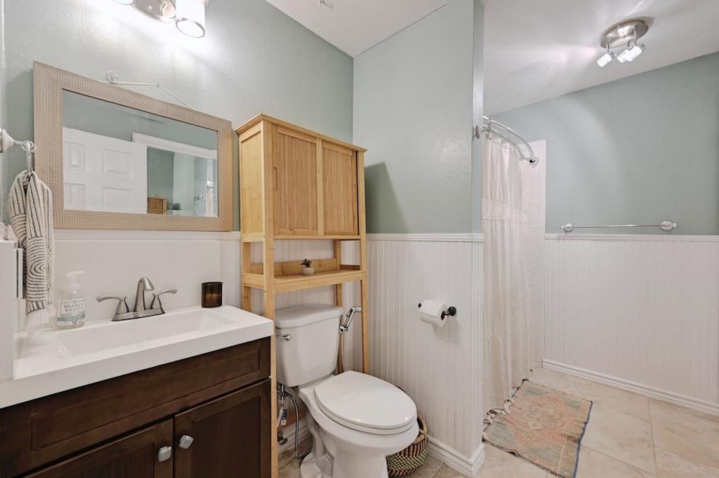 4025 Valley View Road Austin TX 78704