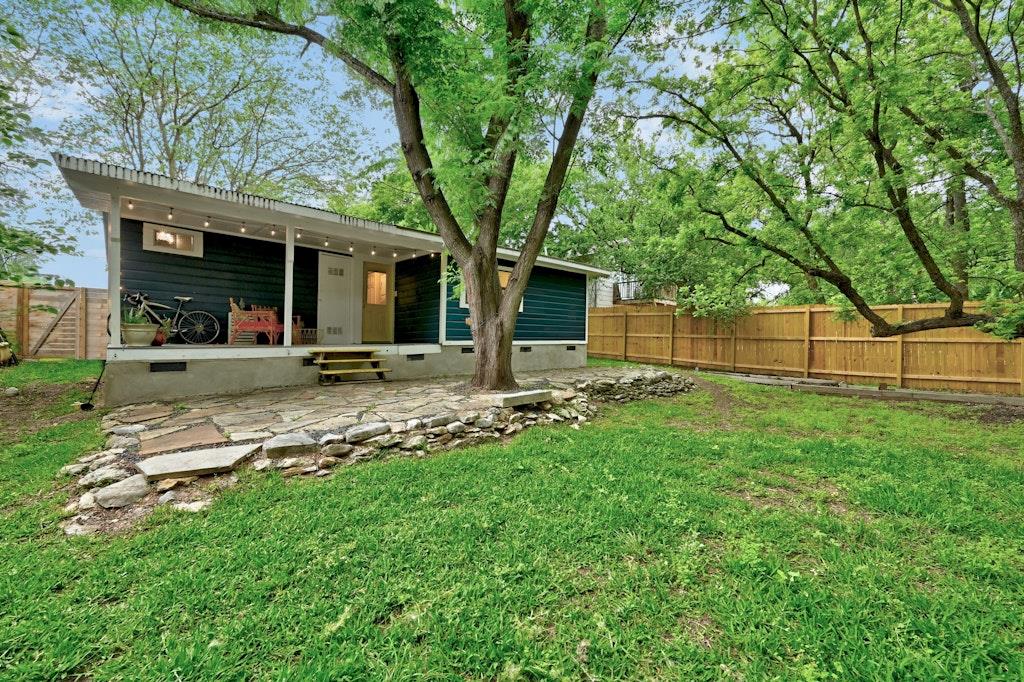 4025 Valley View Road Austin TX 78704