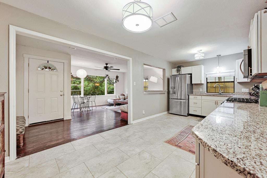 4025 Valley View Road Austin TX 78704