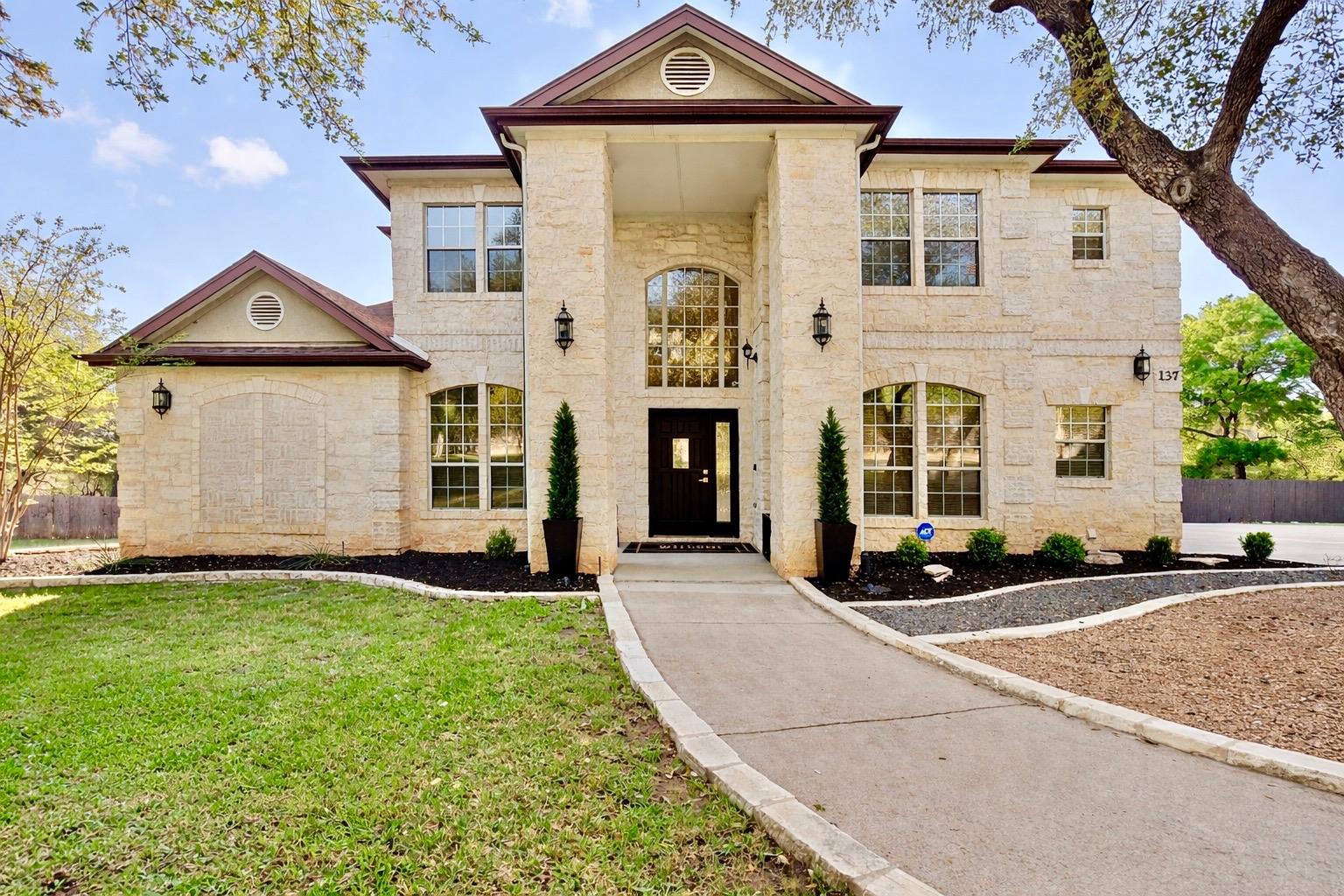137 Roberts Circle Georgetown TX 78633