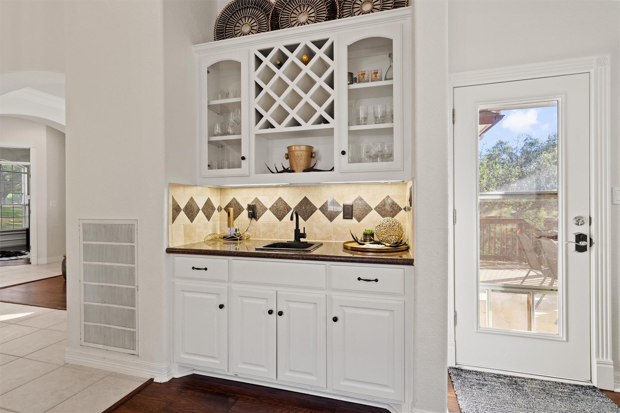 137 Roberts Circle Georgetown TX 78633