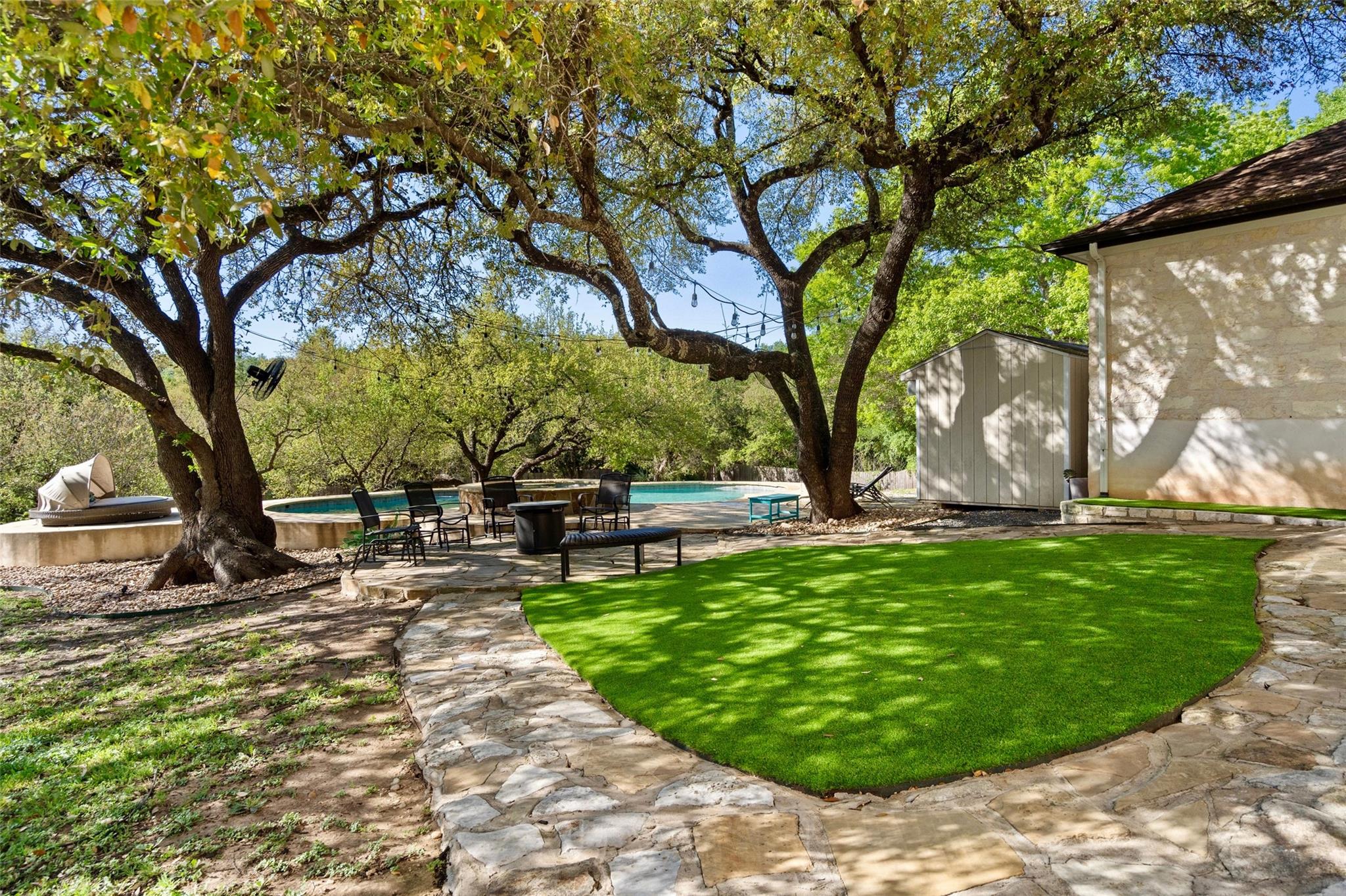 137 Roberts Circle Georgetown TX 78633