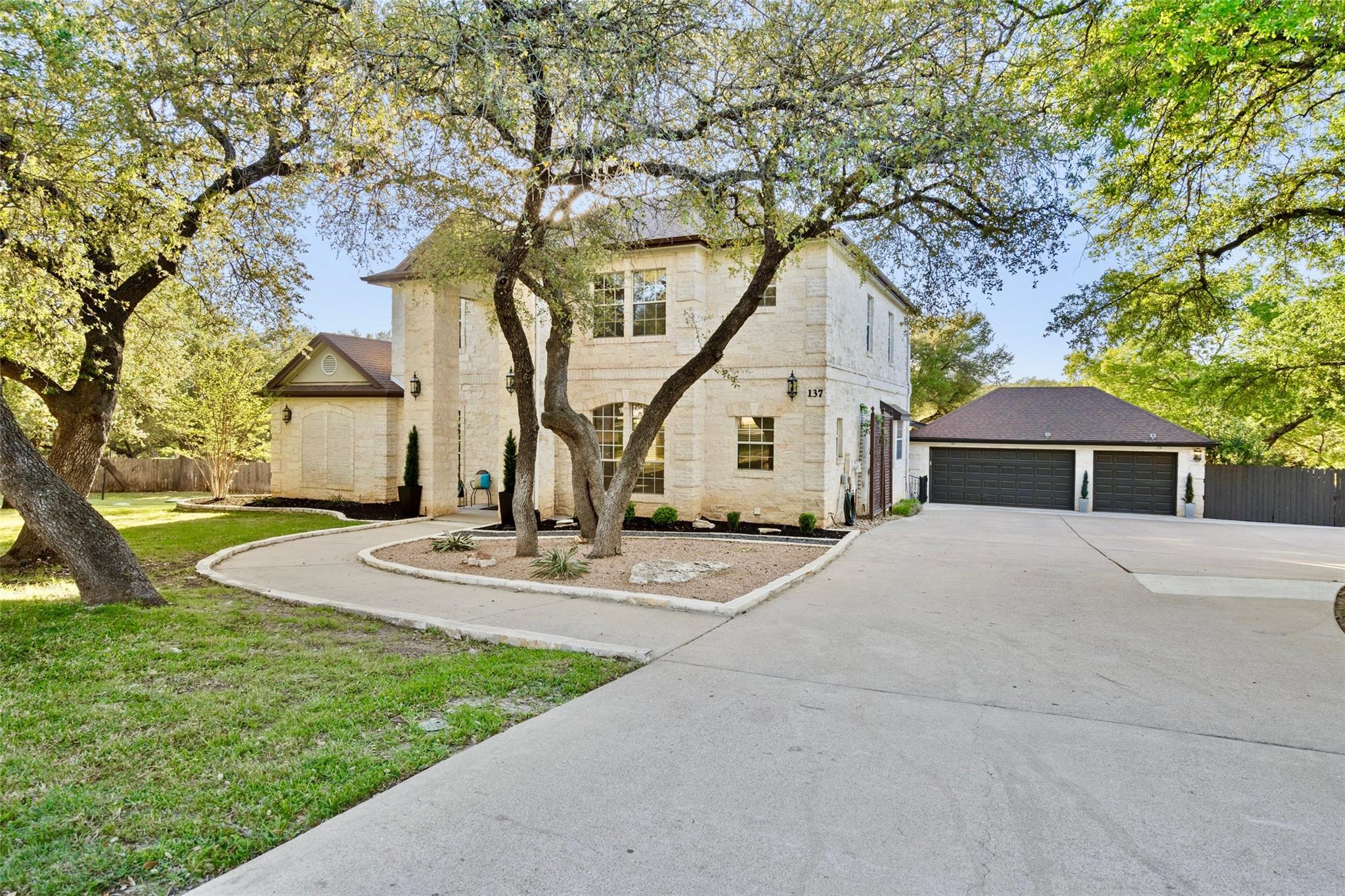 137 Roberts Circle Georgetown TX 78633