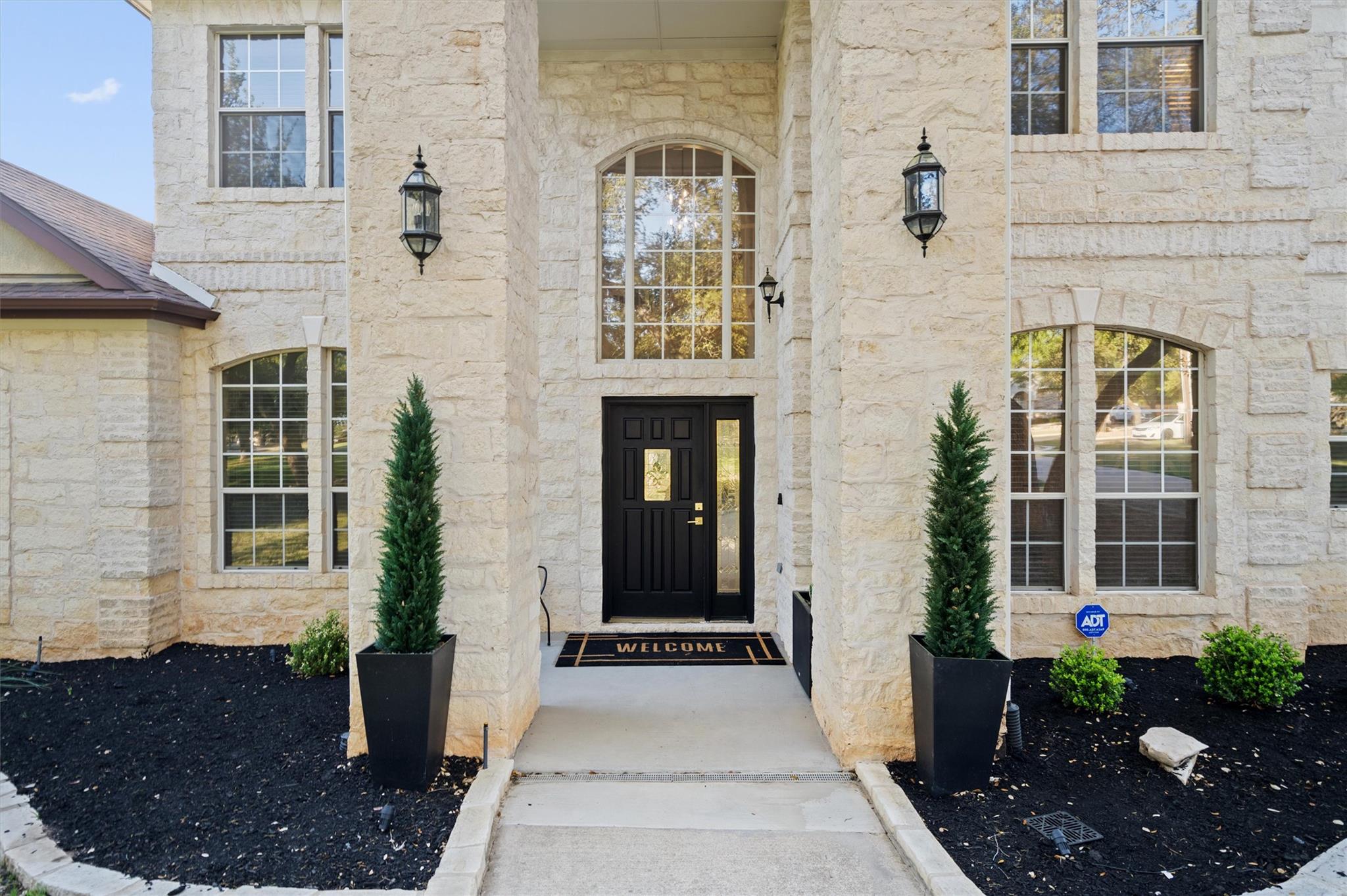 137 Roberts Circle Georgetown TX 78633