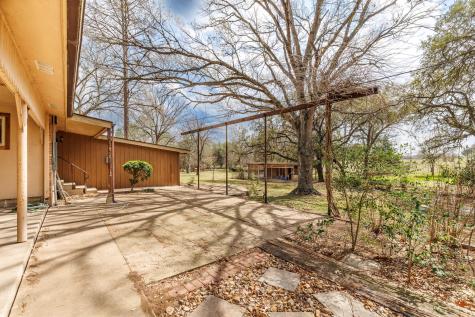 3603 Us Highway 90a E Gonzales TX 78629