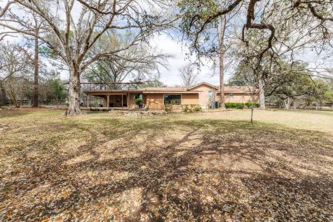 3603 Us Highway 90a E Gonzales TX 78629