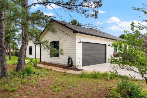 111 Green Grass Lane Bastrop TX 78602
