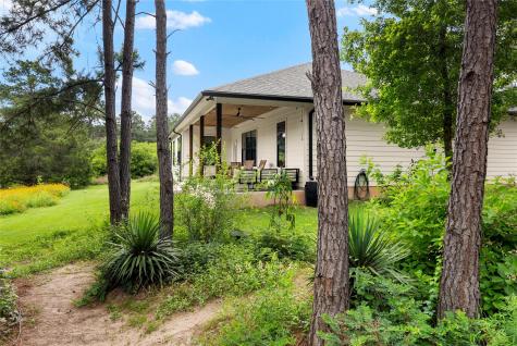 111 Green Grass Lane Bastrop TX 78602