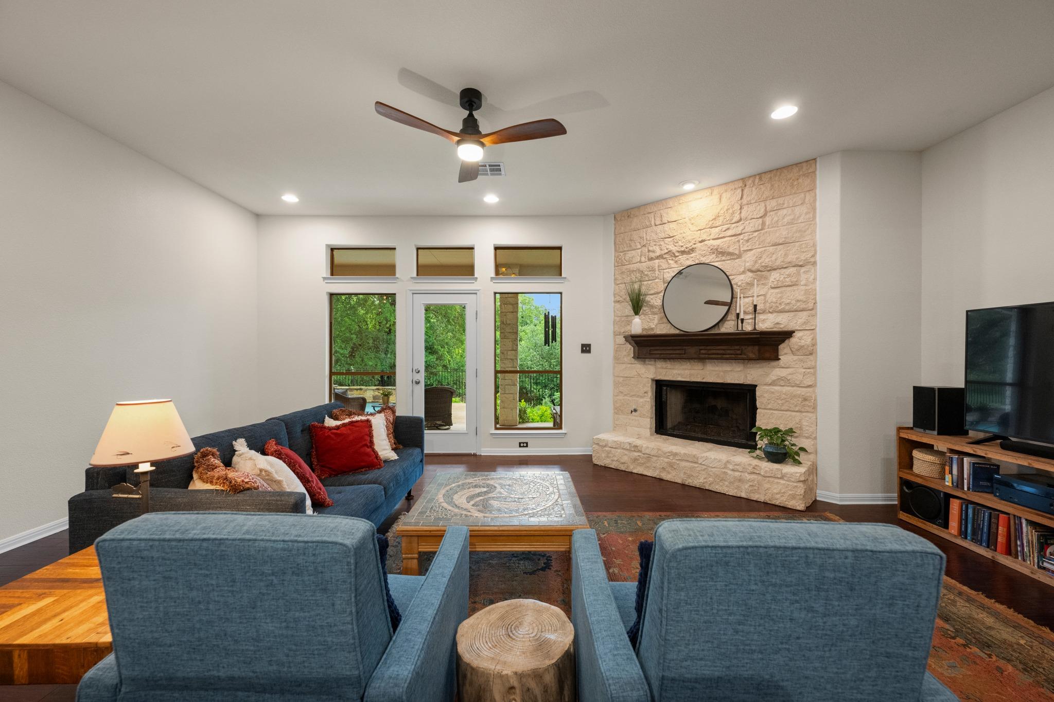 11704 Via Grande Drive Austin TX 78739