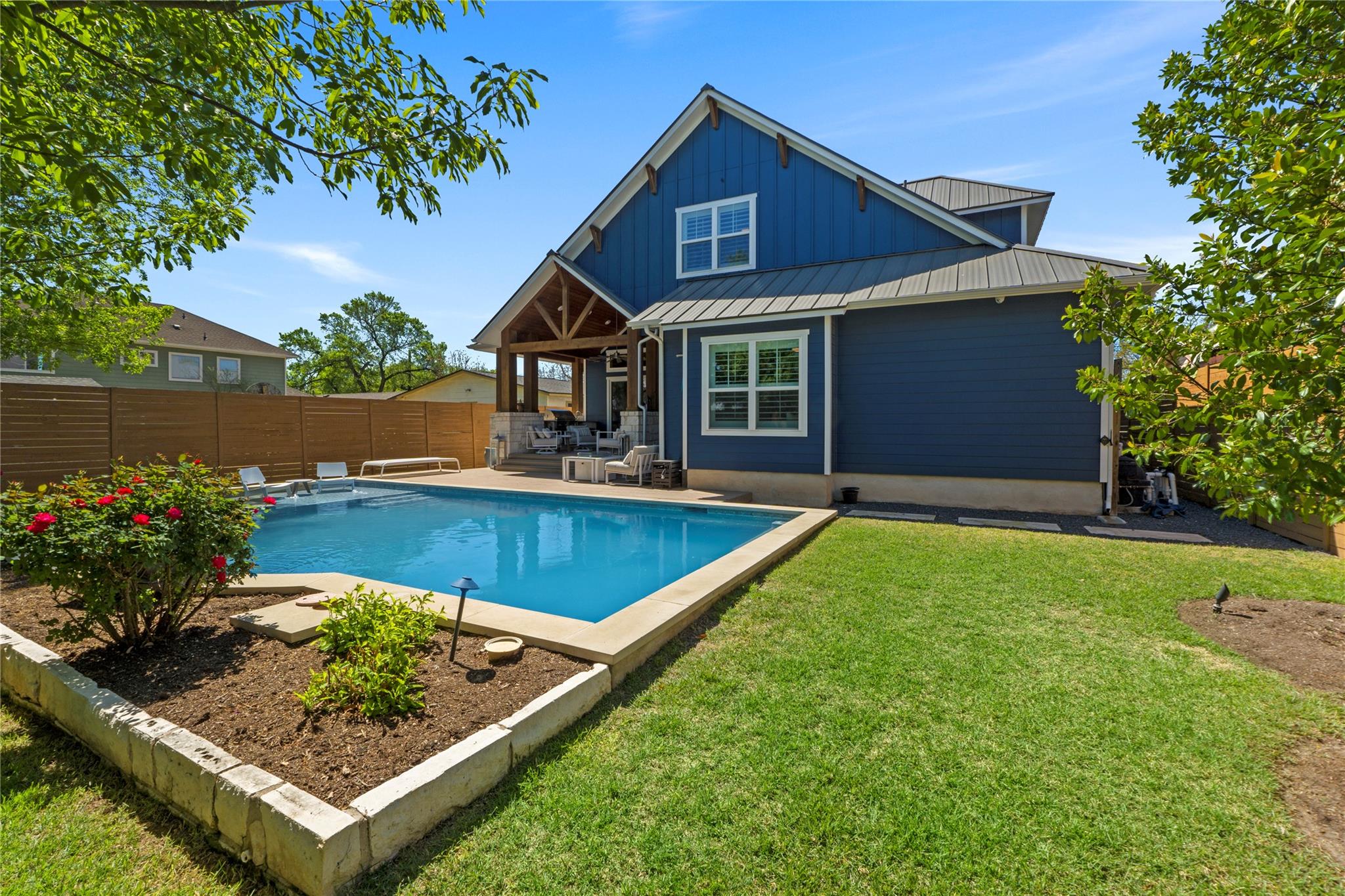 2004 Alegria Road Austin TX 78757