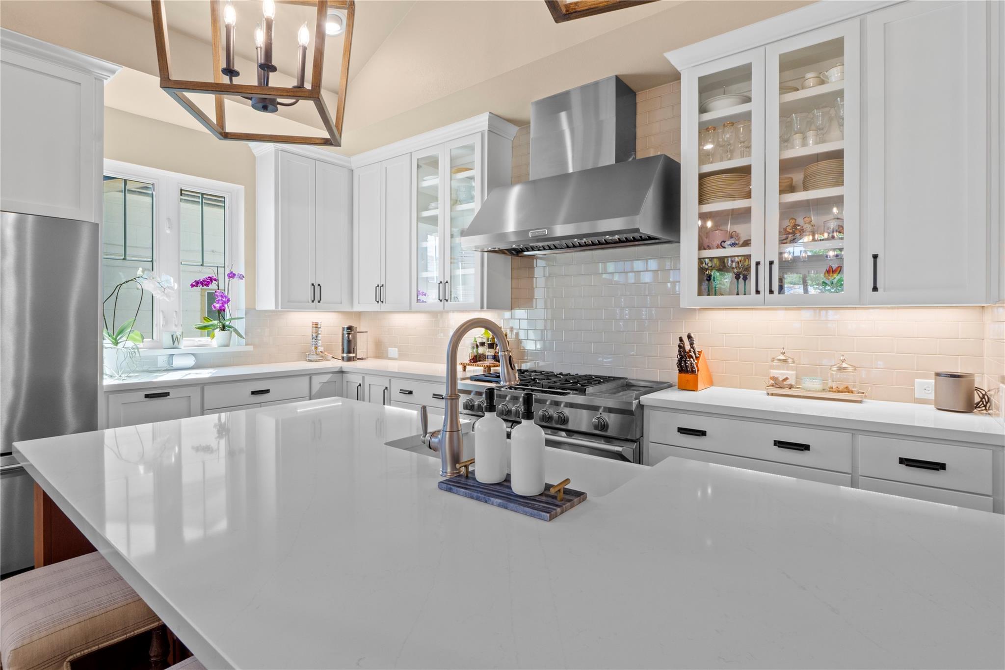 2004 Alegria Road Austin TX 78757