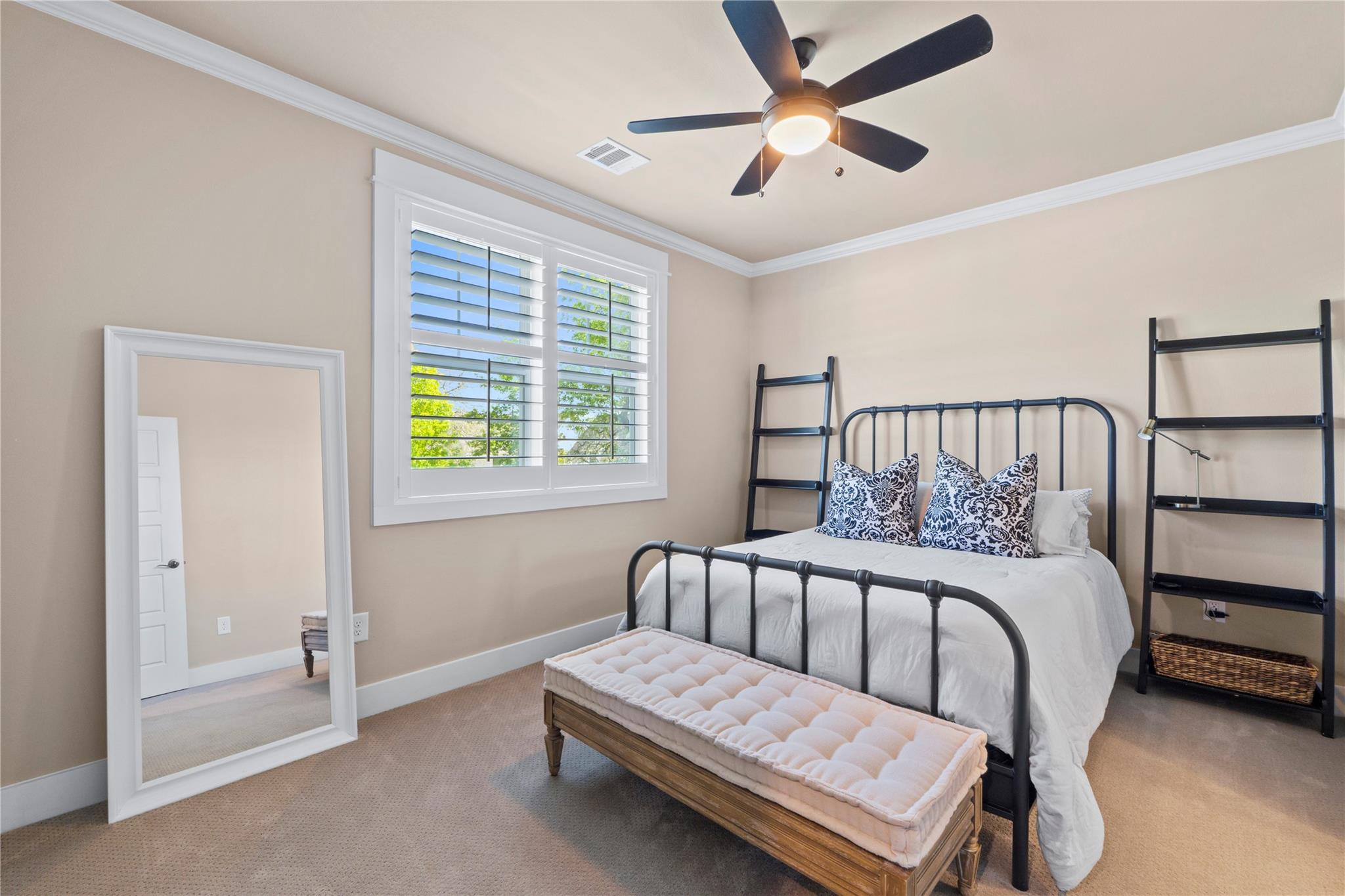 2004 Alegria Road Austin TX 78757