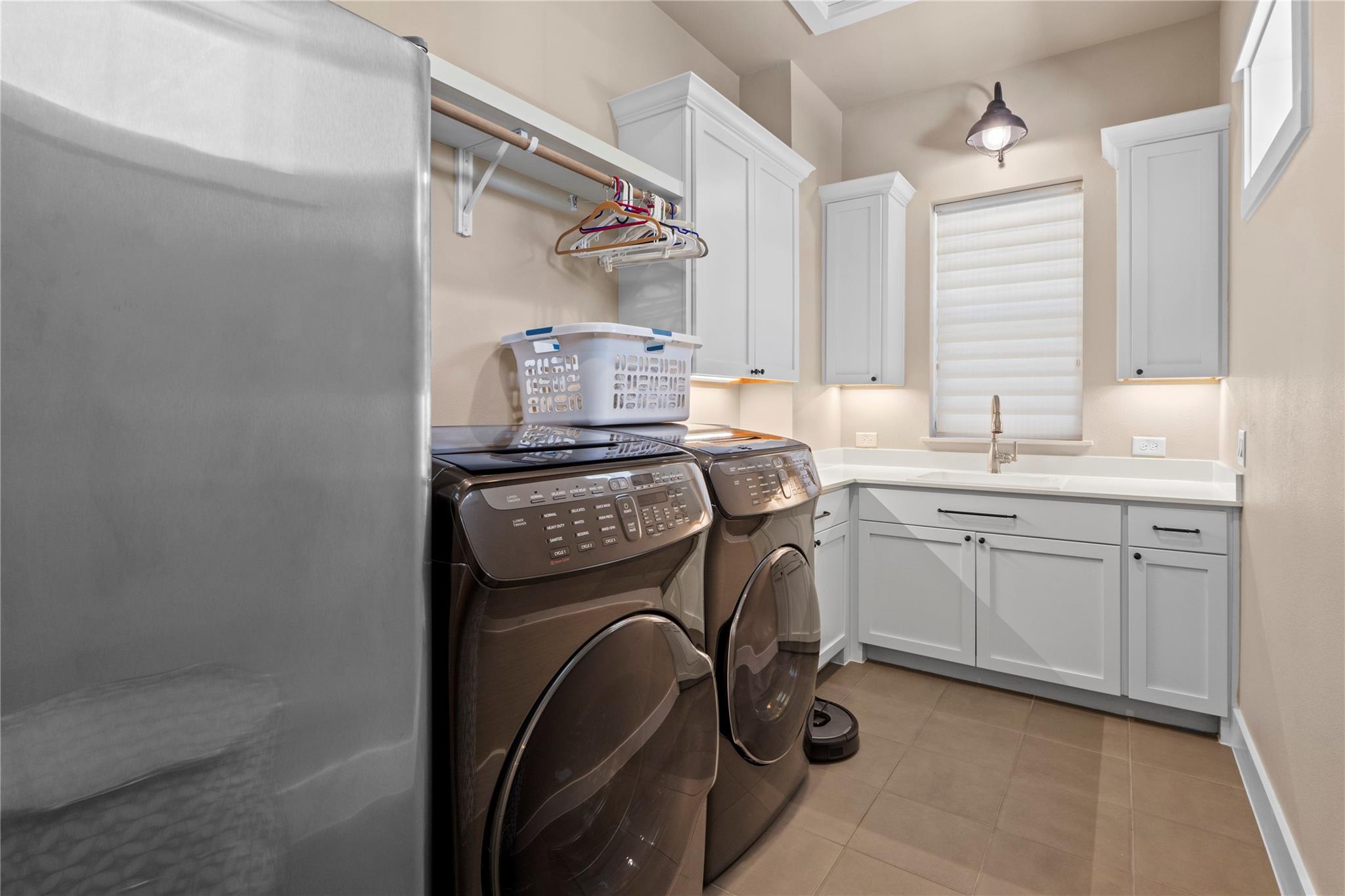 2004 Alegria Road Austin TX 78757