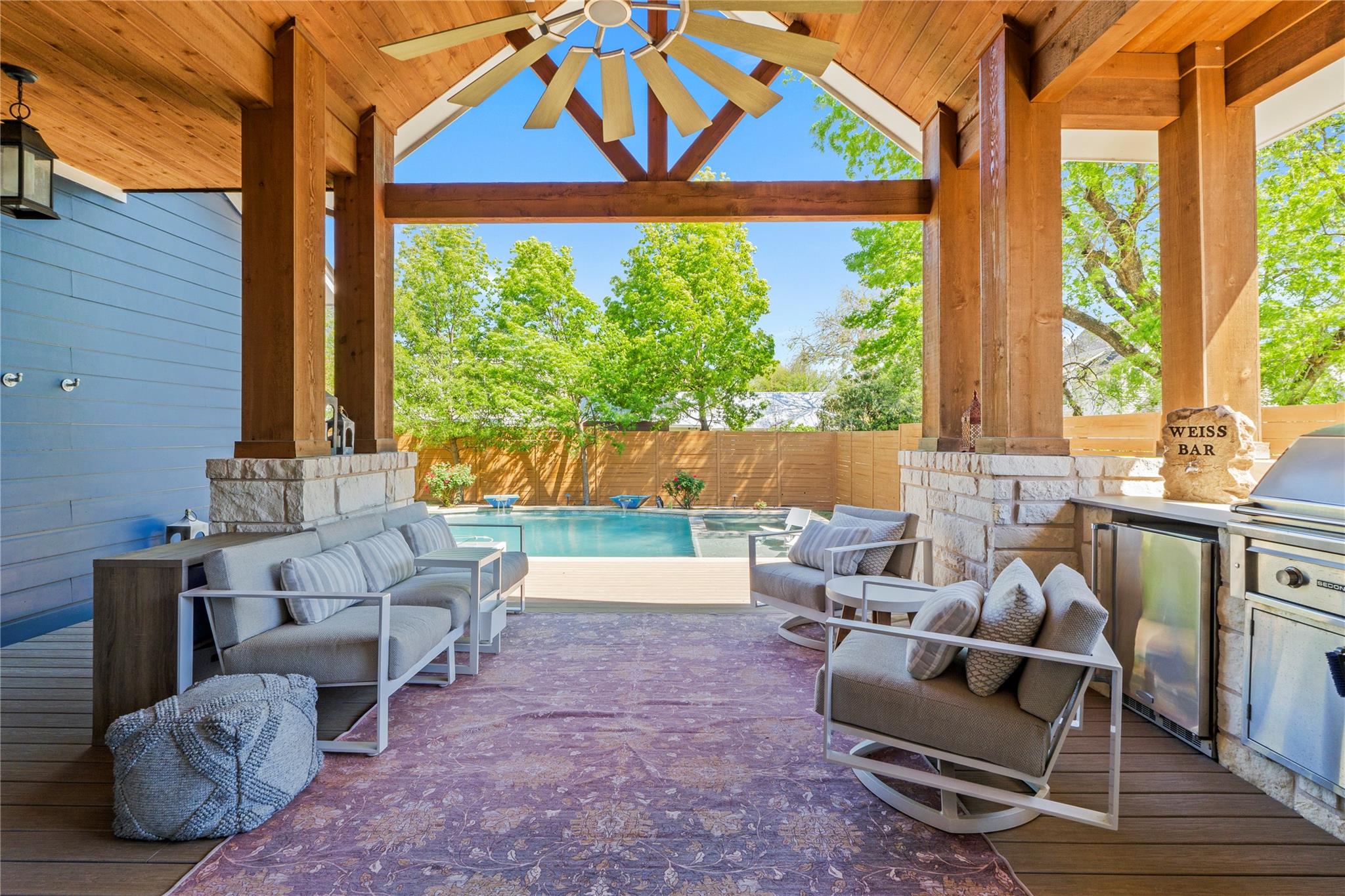 2004 Alegria Road Austin TX 78757