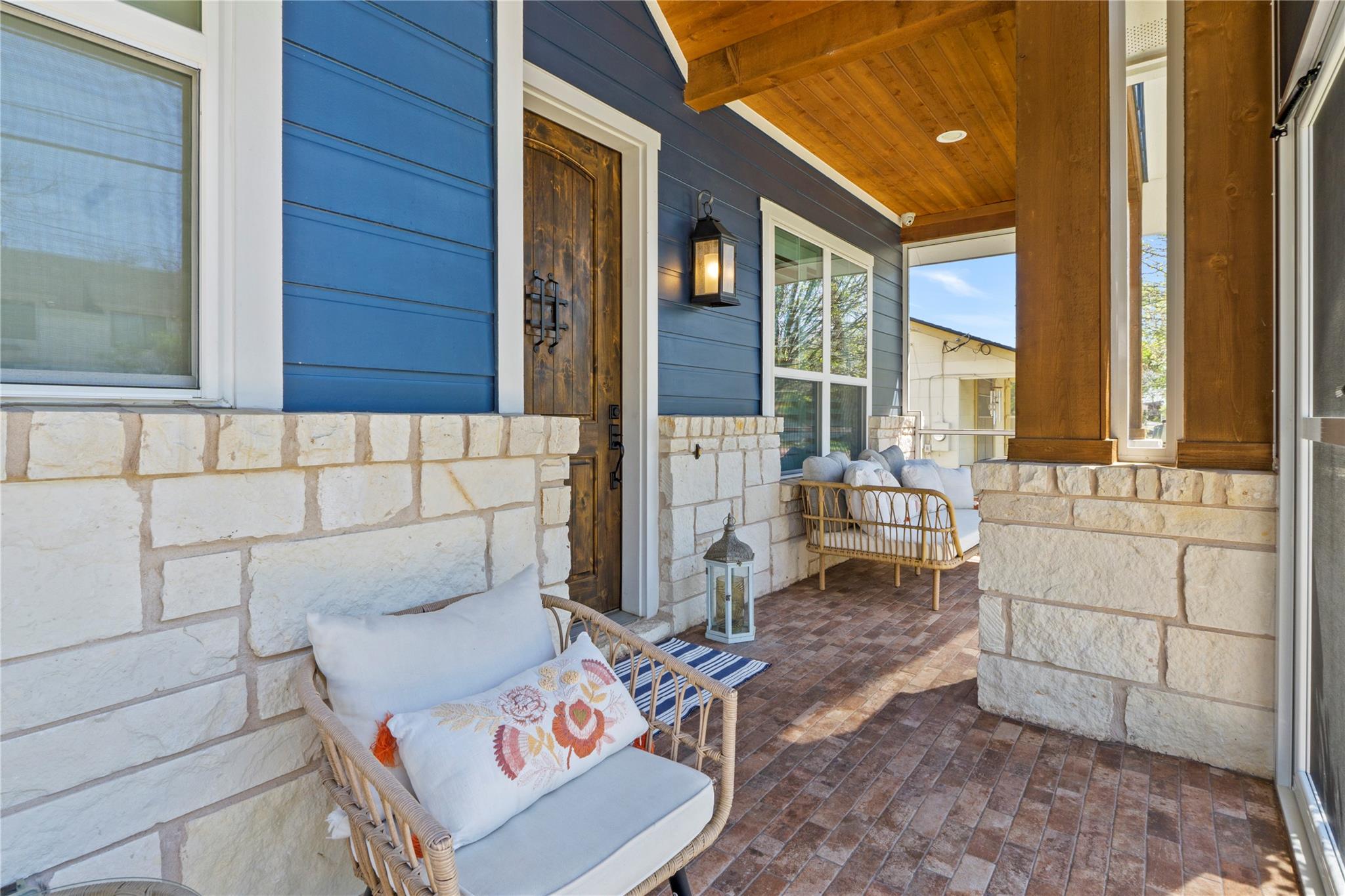 2004 Alegria Road Austin TX 78757