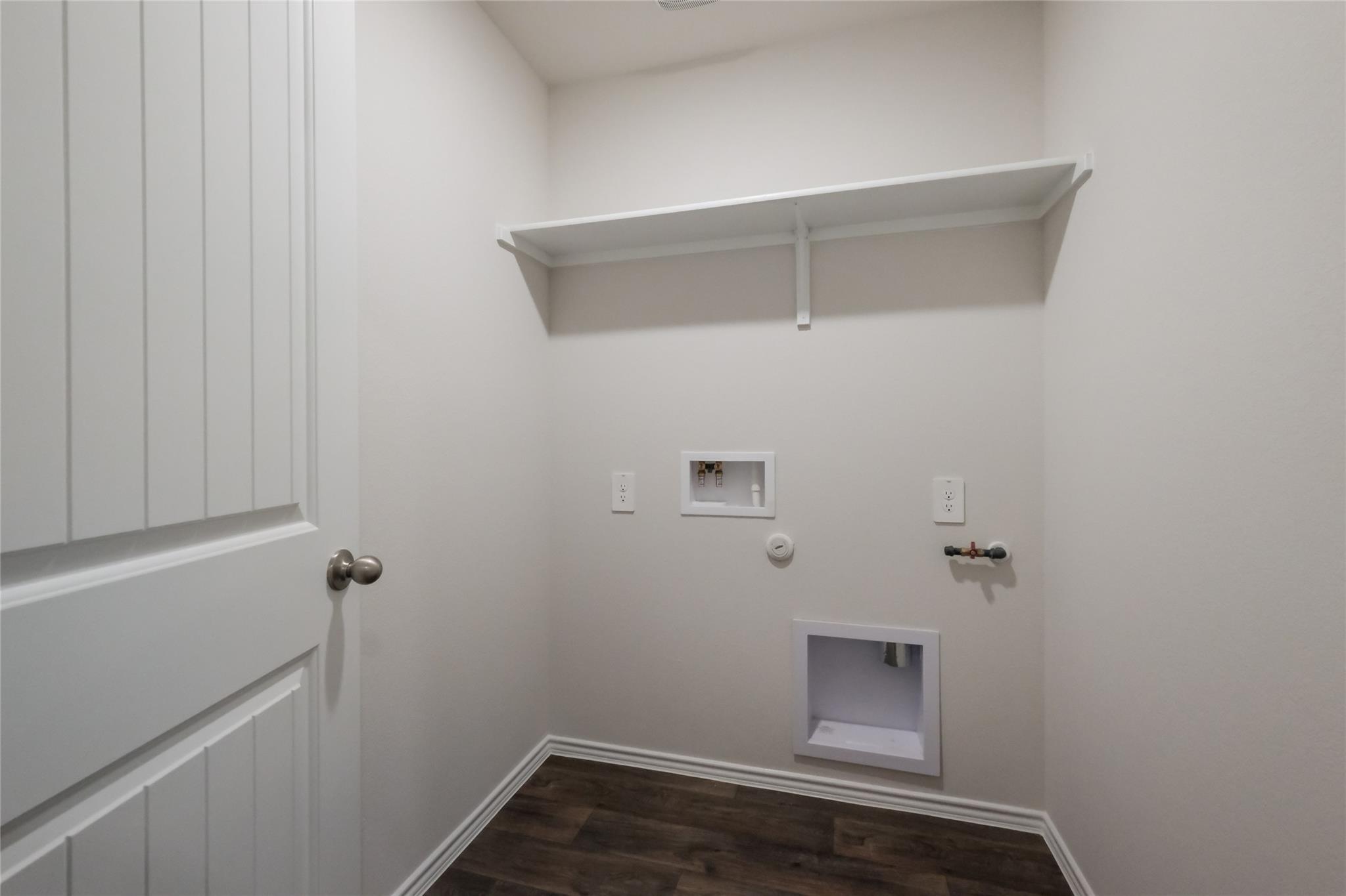 162 Sandringham Loop Kyle TX 78640