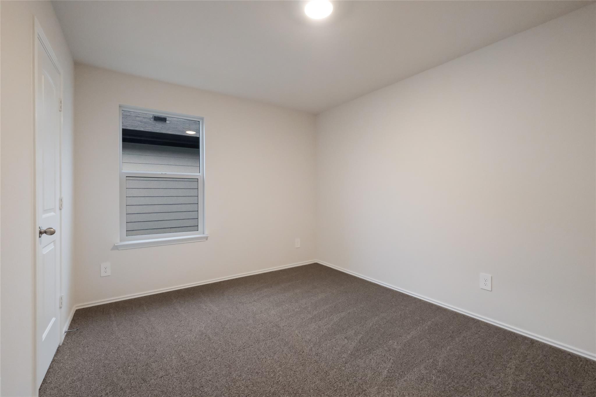 162 Sandringham Loop Kyle TX 78640