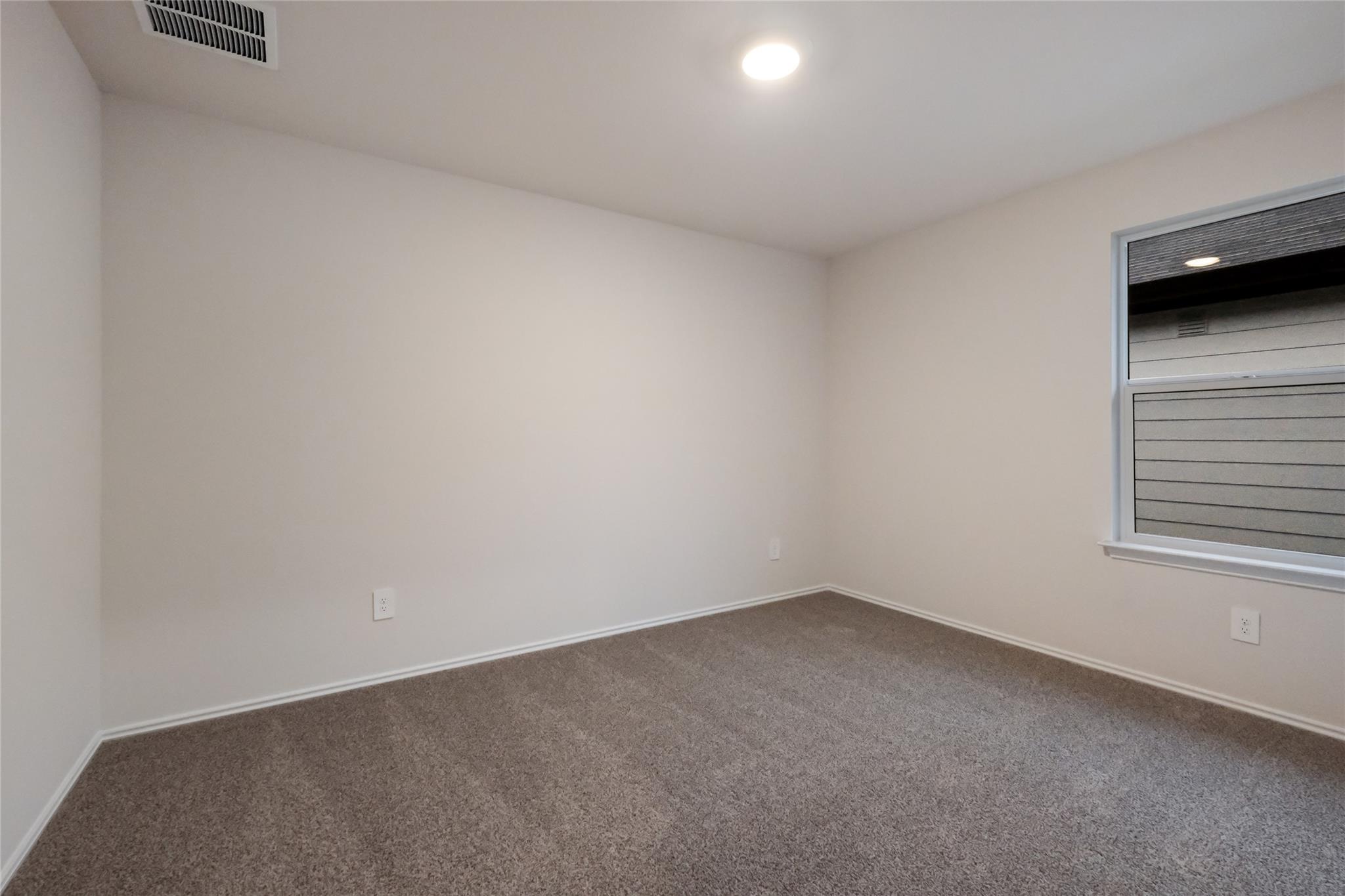 162 Sandringham Loop Kyle TX 78640
