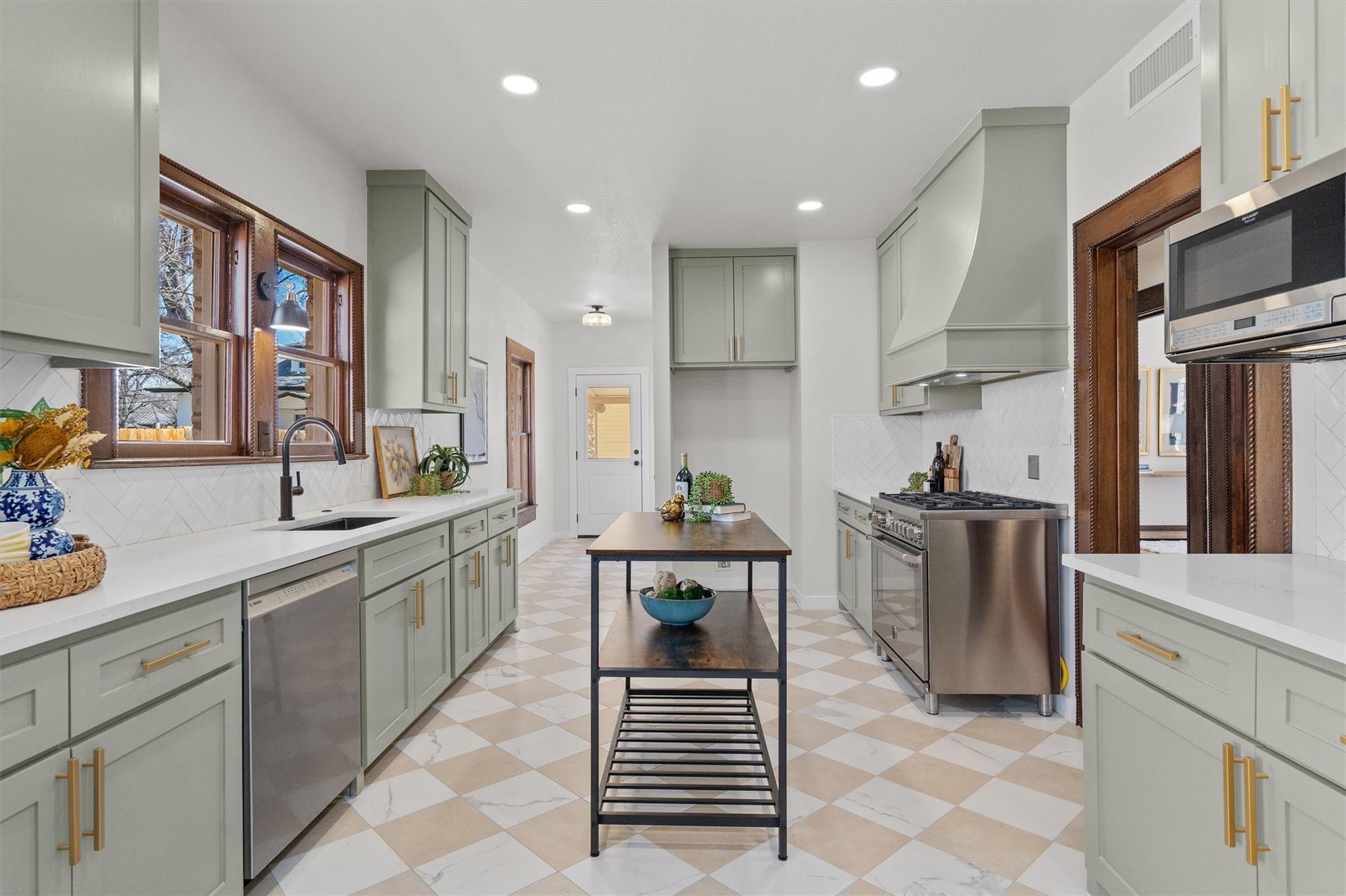 1605 S Austin Avenue Georgetown TX 78626