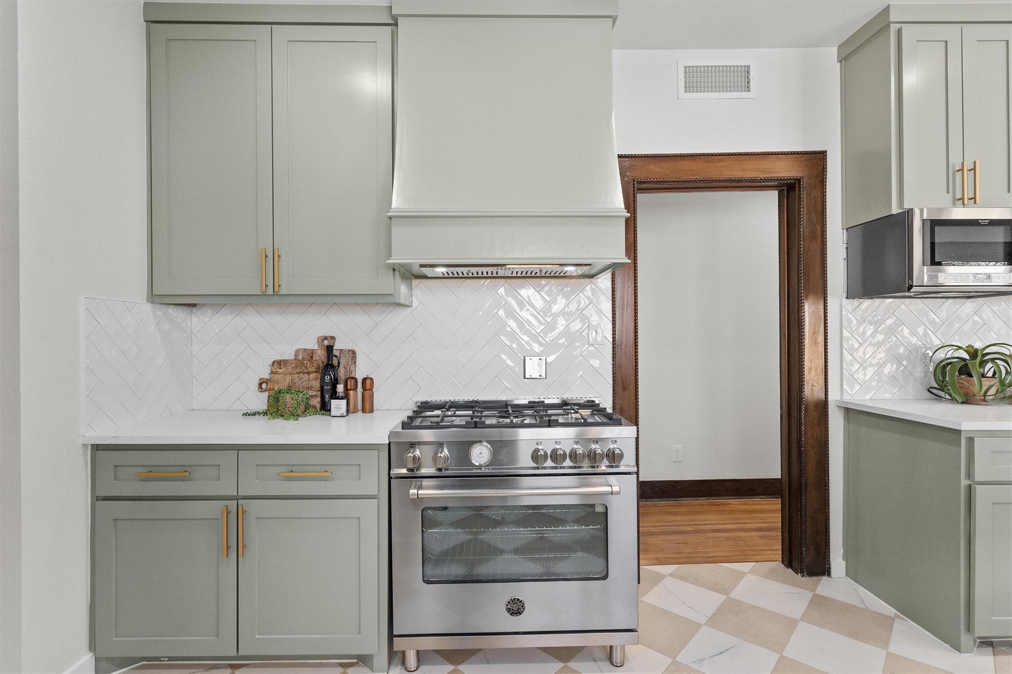 1605 S Austin Avenue Georgetown TX 78626