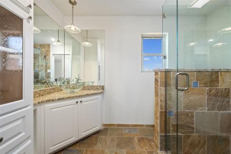 5725 Misty Hill Cove Austin TX 78759