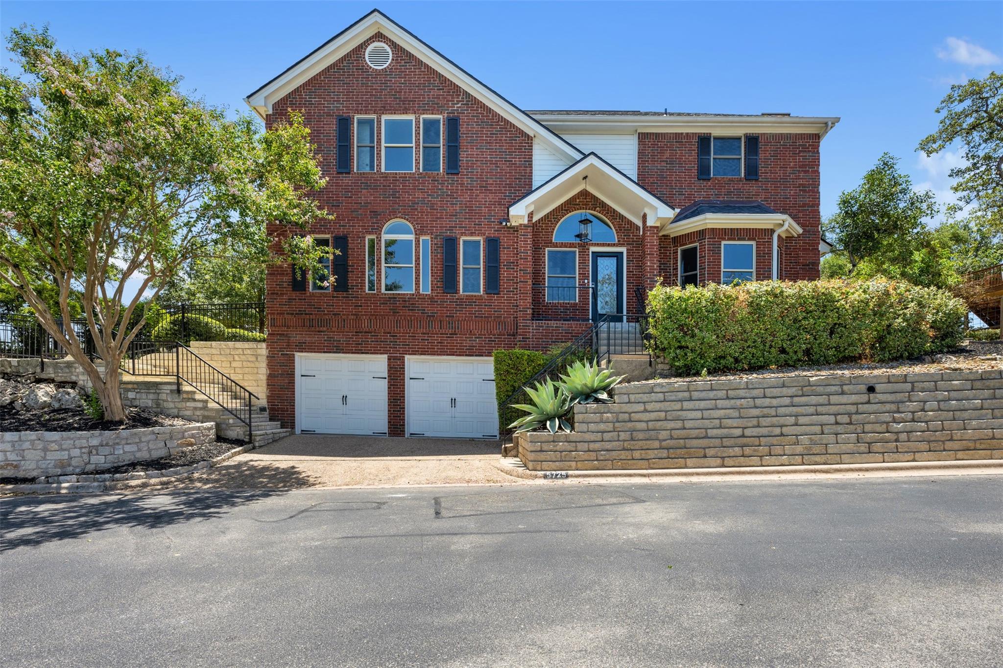 5725 Misty Hill Cove Austin TX 78759