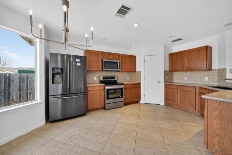 316 Flinn Street Hutto TX 78634