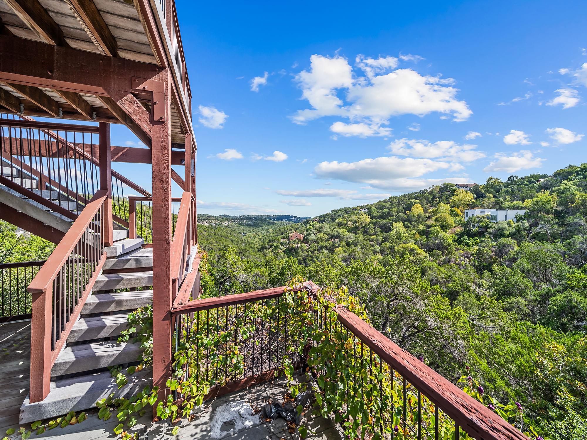 1302 Circle Ridge Drive West Lake Hills TX 78746