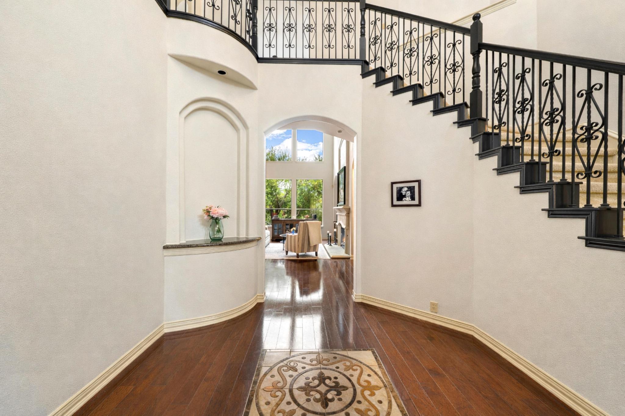 13012 Country Trails Lane Austin TX 78732