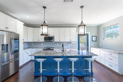 410 Summit Ridge Drive N Point Venture TX 78645