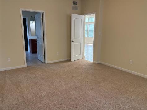 1076 Sanders Kyle TX 78640