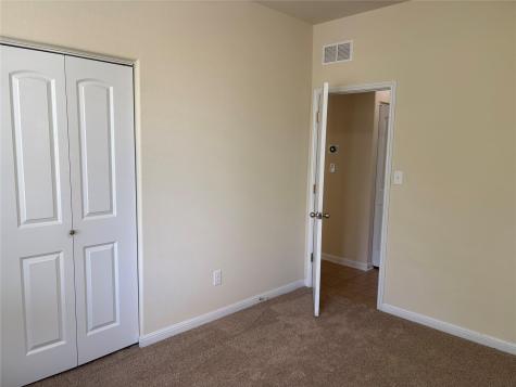 1076 Sanders Kyle TX 78640
