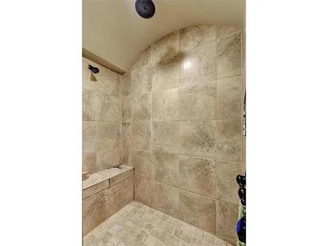 1008 Blackman Court Hutto TX 78634