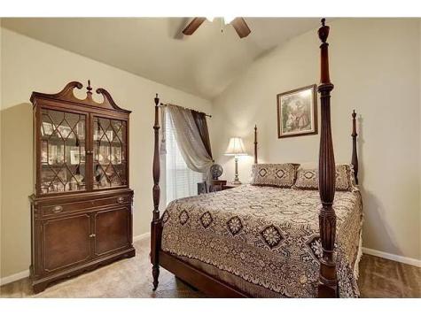 1008 Blackman Court Hutto TX 78634