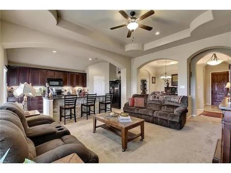 1008 Blackman Court Hutto TX 78634