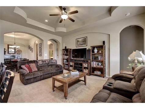 1008 Blackman Court Hutto TX 78634