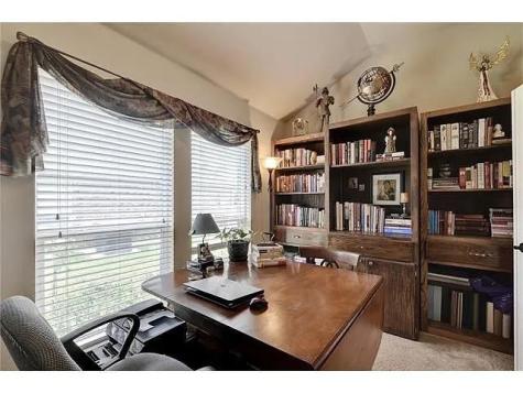 1008 Blackman Court Hutto TX 78634