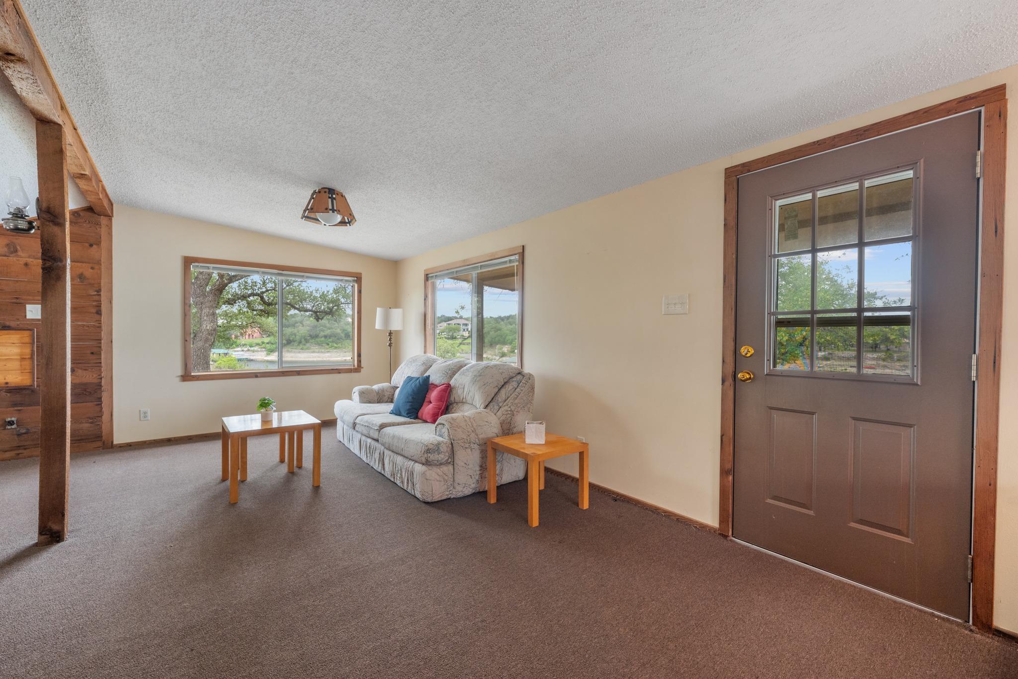 1106 Hurst Hollow Austin TX 78734