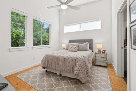 814 N Bluff Drive Austin TX 78745