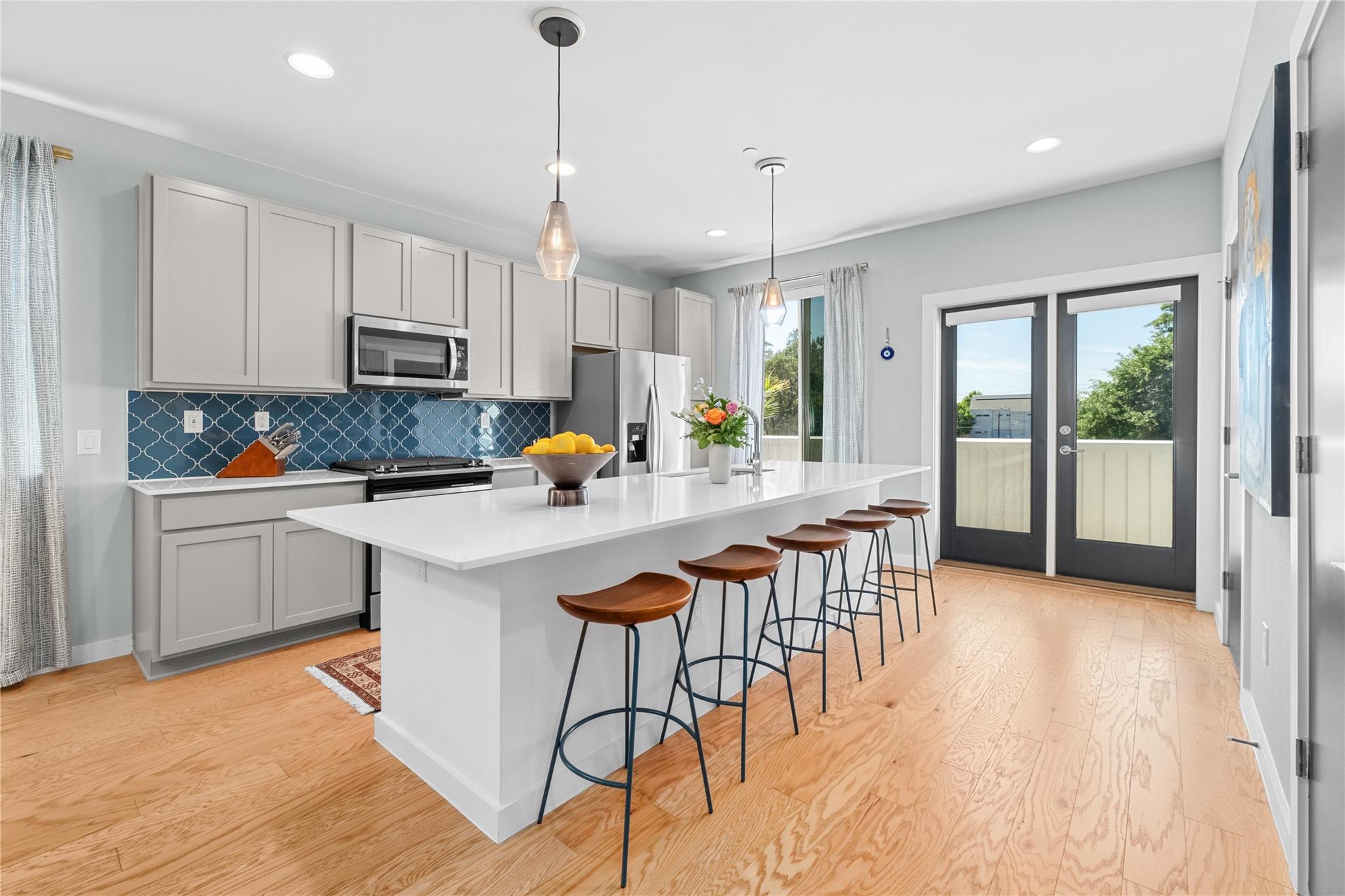 814 N Bluff Drive Austin TX 78745