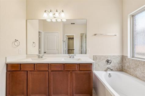 328 Shale Circle Buda TX 78610