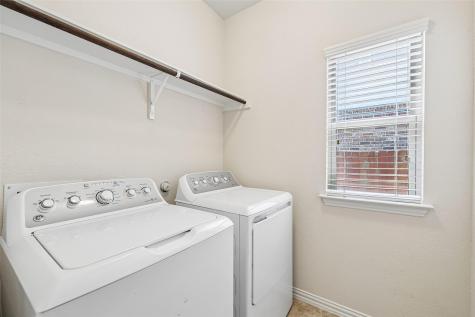 328 Shale Circle Buda TX 78610