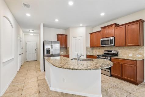 328 Shale Circle Buda TX 78610