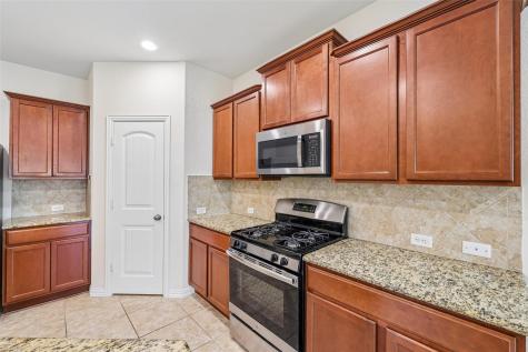 328 Shale Circle Buda TX 78610