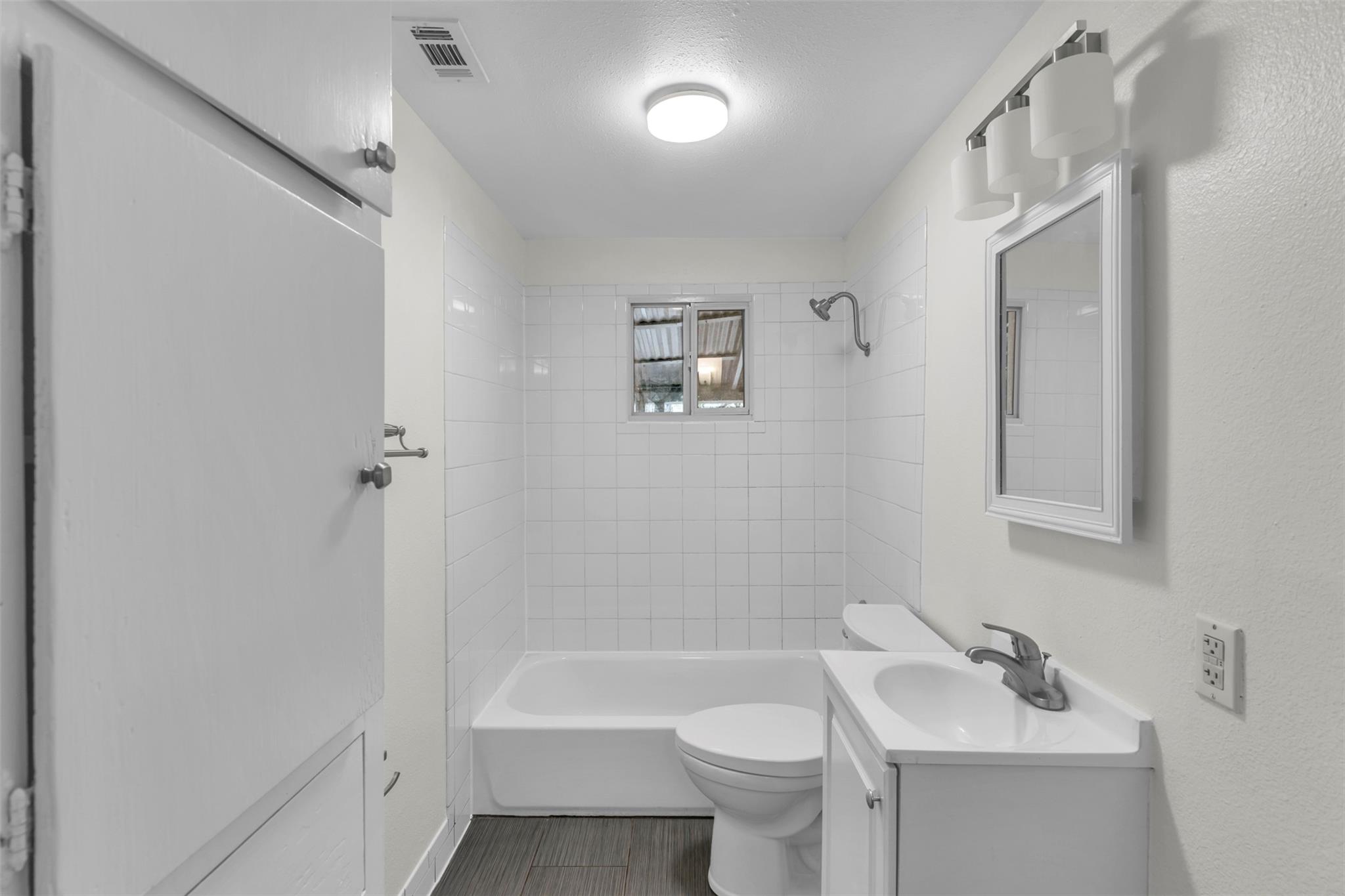 6409 Felix Avenue Austin TX 78741