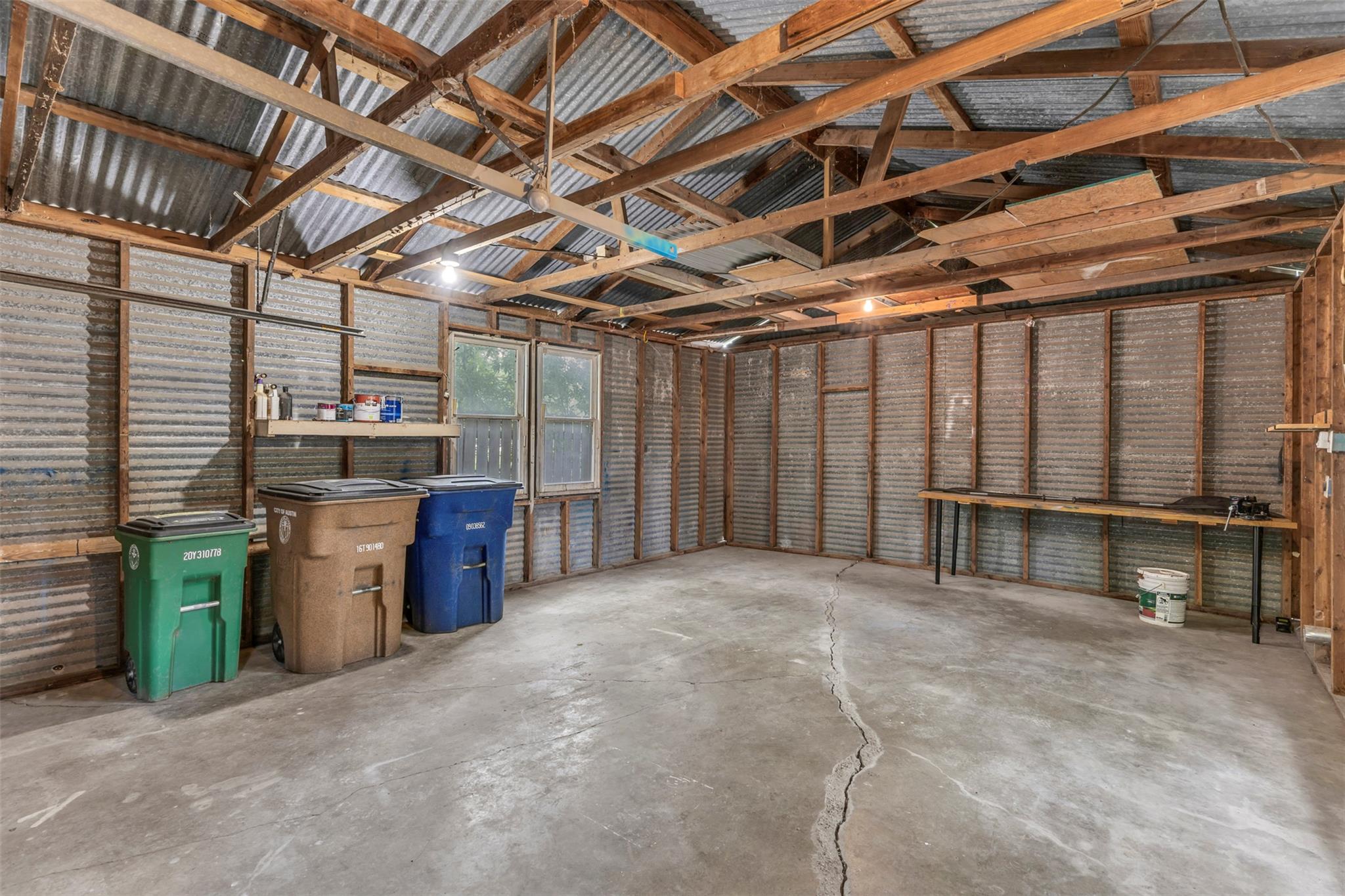 6409 Felix Avenue Austin TX 78741